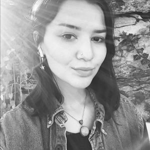 Meet your Posher, Gabrielle